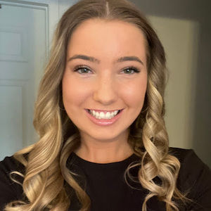 Meet your Posher, Kara